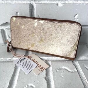 Shyanne Women’s Gold Foil Hair-on Leather Zipper Wallet in Gold/Brown NWT